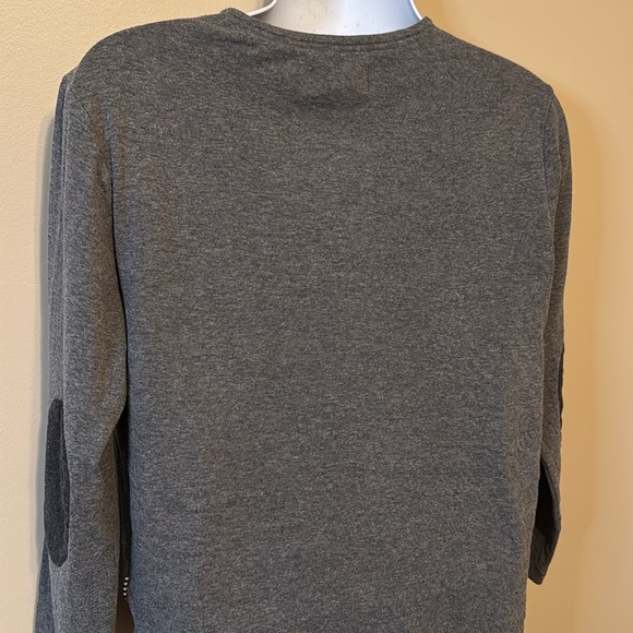 FIVE FOUR Henley. Size Large - Picture 4 of 10